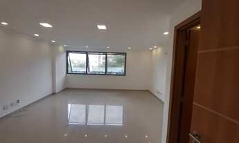 Imagem 6: Sala/Conjunto para aluguel possui 32 metros quadrados
