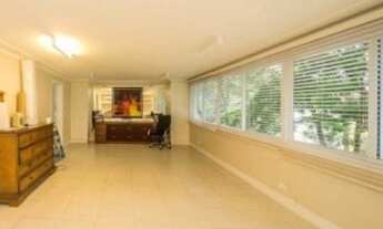 Imagem 4: Espaçoso no Itaim Bibi e rua tranquila e arborizada