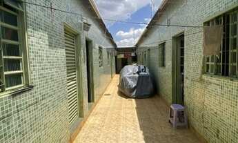 Imagem 4: Vendo QNN 19 Lote com Casa 3 Qts, + 5 kits ótimo para investidor! Escriturado