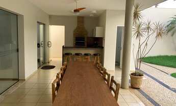 Imagem 7: Casa para Venda em Bauru, Parque Jardim Europa, 3 dormitórios, 3 suítes, 6 banheiros, 4 va