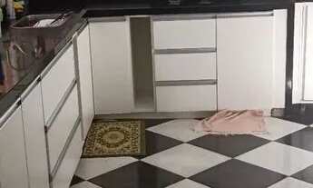 Imagem 4: ARNIQUEIRA: Casa tradicional 3qtos/St, solta no lote, 400m2, cond/localiz.top! QUITADA TER