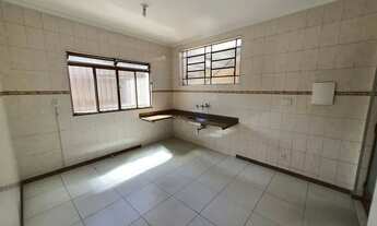 Imagem 5: Casa independente disponível para locação