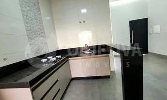 Imagem 7: Casa para aluguel, 2 quartos, 1 suíte, 2 vagas, BOSQUE DOS BURITIS - UBERLANDIA/MG