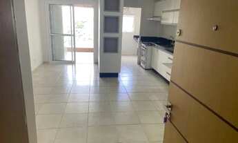 Imagem 2: Alugo Apartamento semi-mobiliado com 1 Suite, 2 Quartos, Saca Com Churrasqueira 2 Garagem