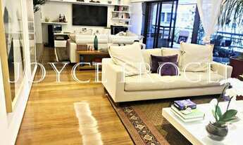 Imagem 2: Apartamento de 220 metros quadrados no bairro Leblon com 3 quartos