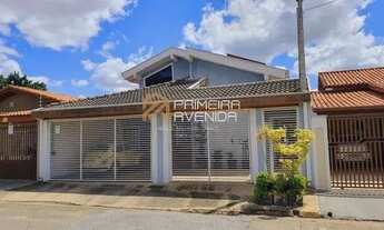 Imagem 2: Sobrado 220m² - 3 dorms sendo 1 suíte e 3 vagas - Zona Sul - SJC