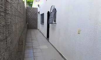 Imagem 7: Sobrado na Rua Professor Toledo. Tudo com armários. Ótimo para residencia ou comércio