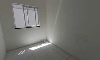 Imagem 2: Casa completa com churrasqueira e chuveirão no Ancuri