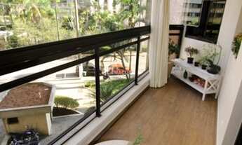 Imagem 4: Ótimo apartamento em Moema Reformado. São 120m², 2 dorm, sendo 1 suíte. Condomínio complet