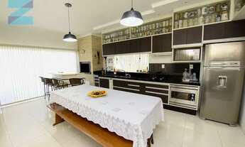 Imagem 6: 3 Dortmitórios , sendo 1 suíte, 2 vagas individuais ! Piscina com aquecimento solar !