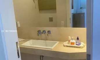 Imagem 2: Apartamento para Venda em Rio de Janeiro, Ipanema, 4 dormitórios, 1 suíte, 4 banheiros, 2