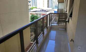 Imagem 2: Apartamento para venda tem 105 metros quadrados com 3 quartos em Icaraí - Niterói - RJ