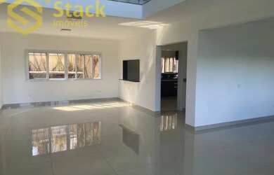 Imagem 4: Vende se ou Aluga-se um Excelente sobrado de alto padrão, localizado no Condomínio Residen