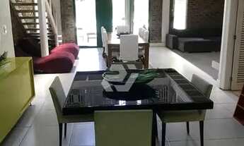 Imagem 2: Casa de condomínio para venda tem 400 metros quadrados com 3 quartos