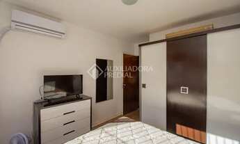 Imagem 7: PORTO ALEGRE - Apartamento Padrão - Partenon
