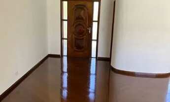 Imagem 6: Casa de condomínio térrea para aluguel possui 356 metros quadrados com 4 quartos