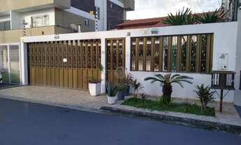 Imagem 2: MANAUS - Casa Padrão - PARQUE 10 DE NOVEMBRO