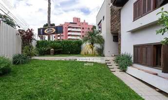 Imagem 4: Casa com 3 dormitórios à venda, 300 m² por R$ 2.990.000,00 - Água Verde - Curitiba/PR