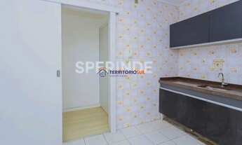 Imagem 7: Ótimo apartamento de 02 dormitórios, área de serviço com banheiro auxiliar e 01 vaga de ga