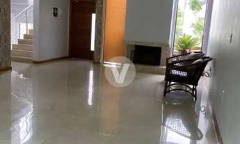 Imagem 3: Casa alto padrão em Condomínio Fechado