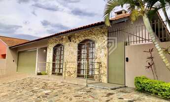 Imagem 2: Residência Térrea Com Amplo Terreno - Uvaranas