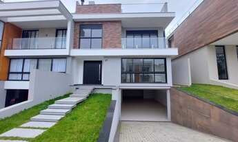 Imagem: Casa 3 Dormitórios, 3 Suítes, 354 m²