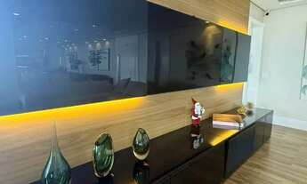 Imagem 2: Imóvel para aluguel possui 225 metros quadrados com 4 quartos no Central Park Prime - São