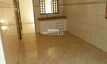 Imagem 4: Casa residencial disponivel para locação no bairro Santa Mônica