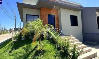 Imagem 5: Encante-se com Esta Aconchegante Casa no Parque Ipiranga!