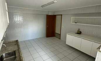 Imagem 3: Imóvel para aluguel possui 167 metros quadrados com 4 quartos em Boa Viagem - Recife - PE