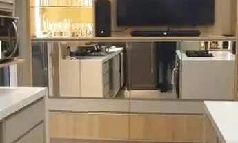 Imagem 2: Lindo Sobrado reformado para venda possui 180 m2 com 4 quartos em Vila Irmãos Arnoni - SP