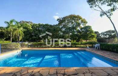 Imagem 2: Descubra o auge do luxo e tranquilidade nesta exclusiva Chácara/Haras de 11.000m² em Goiân