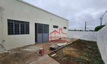 Imagem 3: Casa com 2 dormitórios para alugar, 50 m² por R$ 900,00/mês - Estados - Londrina/PR