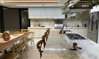 Imagem 2: Casa a venda de Porteira Fechada no condomínio Florais Itália, imóvel Impecável