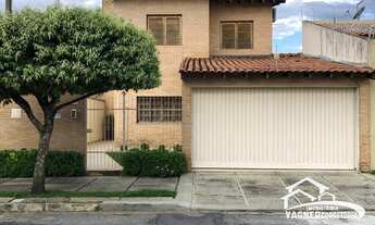 Imagem: Sobrado com 05 quartos sendo 01 suite na