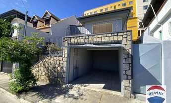 Imagem: Casa no Santa Catarina, rua plana, toda