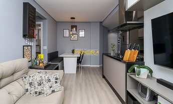 Imagem 5: Apartamento à venda, mobiliado, com 2 quartos sendo 1 suíte, sacada com churrasqueira, 1 v