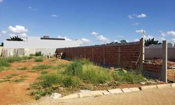 Imagem 3: Lote se 400 metros Condomínio de alto padrão