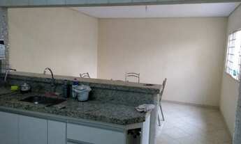 Imagem 6: Casa 3 quartos, 2 banheiros, sala confortavel