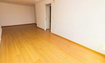 Imagem 2: Porto Alegre - Apartamento Padrão - Jardim Botânico