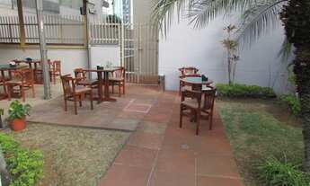 Imagem 5: Excelente conjunto para consultório, com ampla recepção no térreo