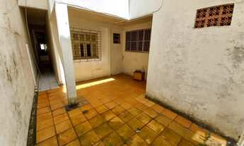 Imagem 6: Casa para venda possui 245 metros quadrados com 4 quartos em Resgate/Planalto - Salvador-B