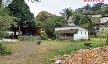 Imagem: Sítio urbano com 2 dormitórios à venda