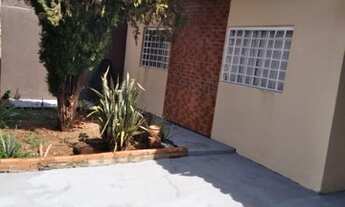 Imagem 2: Casa com 3 quartos - Bairro Jardim Bavária em Londrina