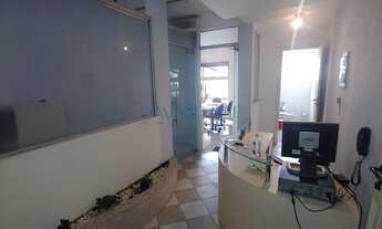 Imagem 2: Ótima Sala comercial para locação bem espaçosa e dividida, com ótima localização na Água B