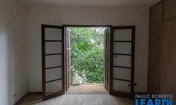 Imagem 4: CASA ASSOBRADADA - PACAEMBÚ - SP