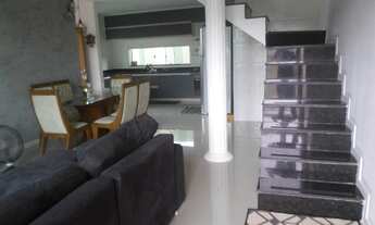 Imagem 6: Ótima casa duplex com três quartos, sendo um suíte com closet em Condomínio