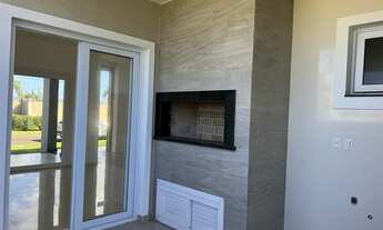 Imagem 4: Casa de condomínio sobrado para venda possui 176 metros quadrados com 4 quartos