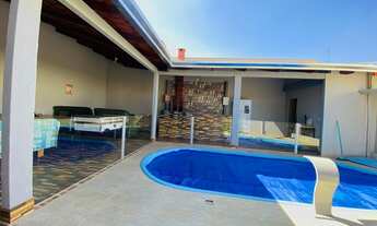 Imagem 5: Excelente casa com piscina aquecida 3 quartos 1 suite lote inteiro