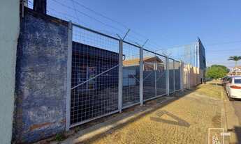 Imagem 4: Terreno com construção comercial, 350 m² - venda por R$ 475.000 ou aluguel por R$ 2.200/m